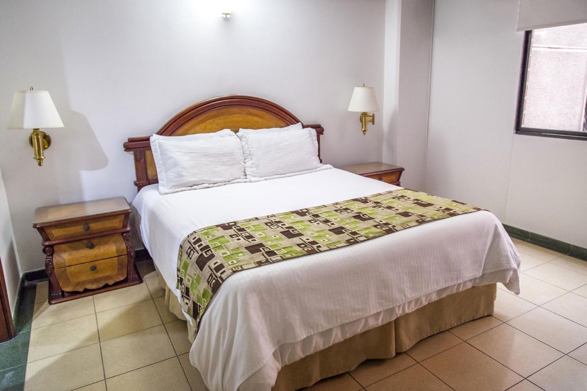 Hotel Casa Laureles Medellín Dış mekan fotoğraf